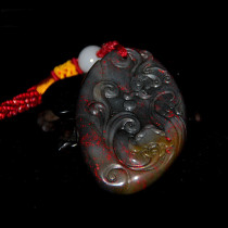 Changhua Horn Frozen Chicken Blood Stone Carving Dragon Phoenix Gufeng handlebar piece Love Day Hall Treasure jade Jade Jewellery Shining on the Bright Glow of the Bright Glow