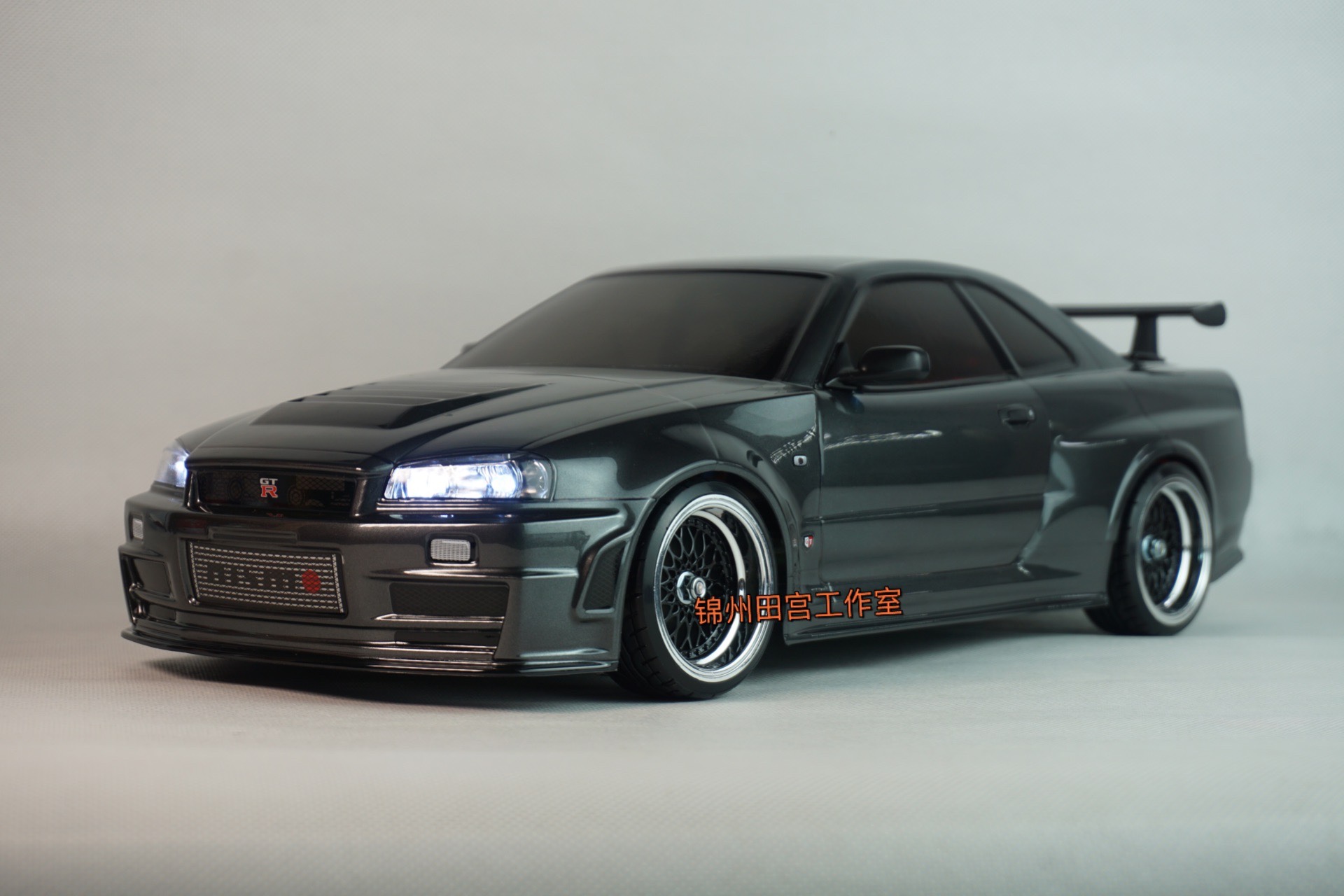 樱花漂移遥控车田宫tt02尼桑GTR R34专业Rc漂移遥控车平跑竞速车-图0