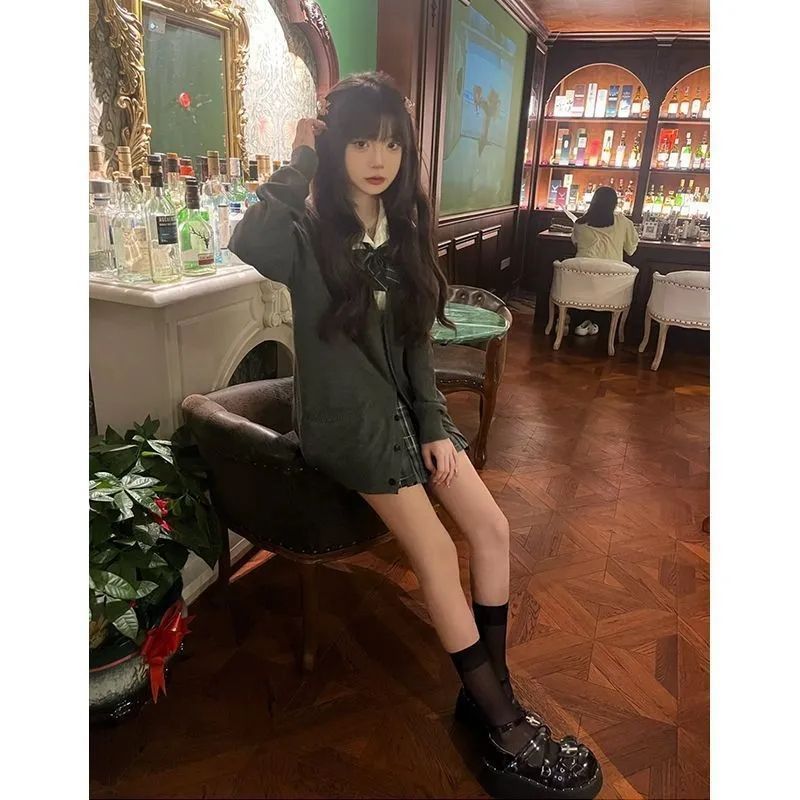 胖MM200斤特大码日系jk制服毛衣秋冬针织开衫百搭校供学院风外套 - 图0