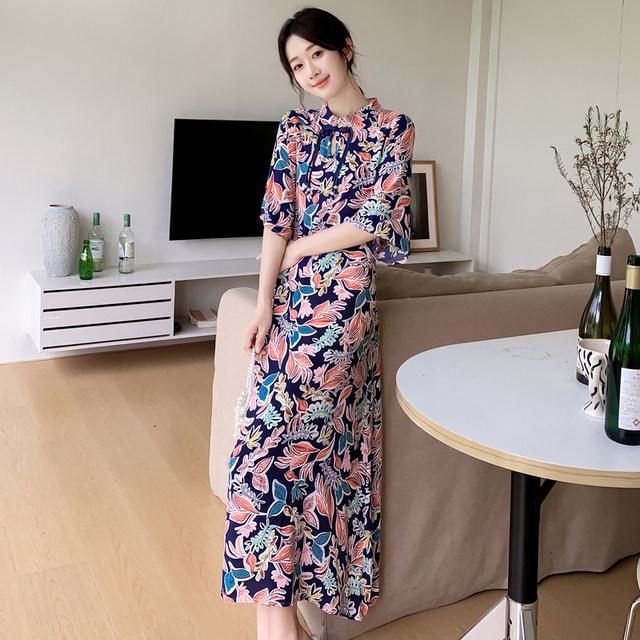 Summer loose cotton silk dress women's new young mother retro style stand-up collar short-sleeved slim mid-length skirt