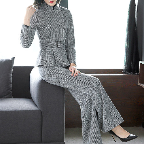 冬装女洋气套装2024新款冬季羊毛呢外套设计感上衣显瘦网红两件套 - 图1