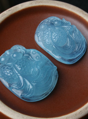 精品雕刻男女海蓝宝吊坠一物一图