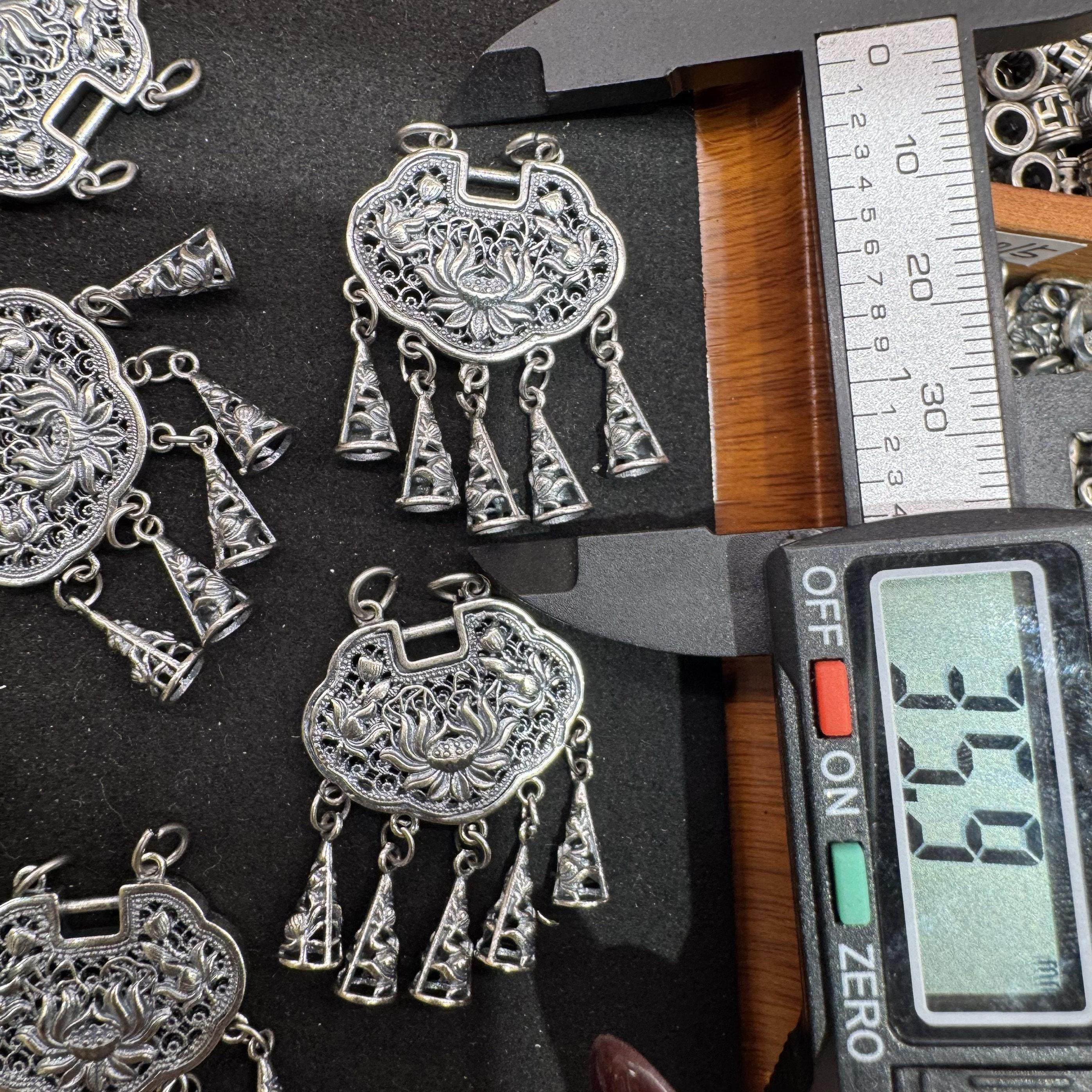 DIY精工三七老银复古双面镂空莲花如意锁子配件女款银锁项坠配饰,淘宝优惠券,粉丝福利购,淘宝优惠卷