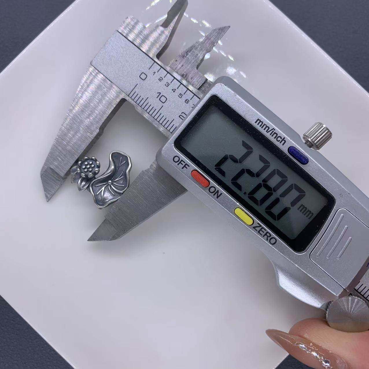 精工三七银荷花莲蓬吊坠隔珠隔片花托配饰diy手链弯管挂坠项链,淘宝优惠券,粉丝福利购,淘宝优惠卷