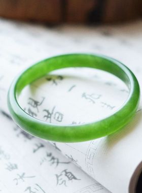 扁条女款礼物碧玉手镯