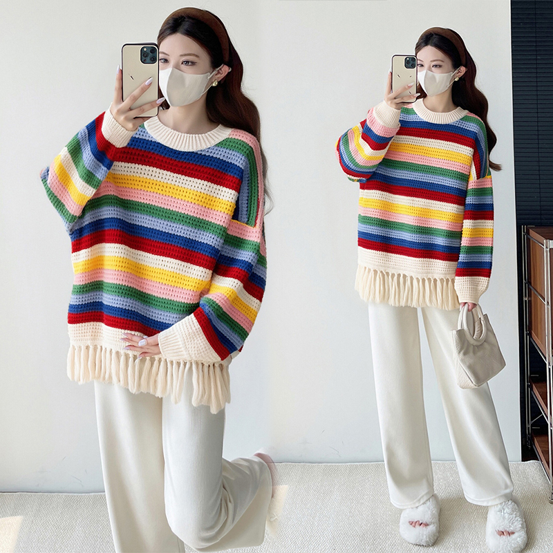 婧麒孕妇上衣冬装新款冬季宽松大码时尚圆领针织彩虹孕妇毛衣女装 - 图3