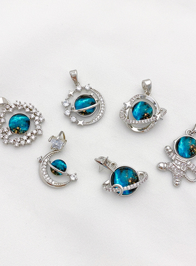 镀白金保色镶锆石宇宙星空吊坠