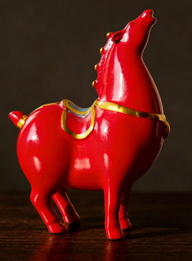 红色马茶宠到成功陶瓷唐马摆件