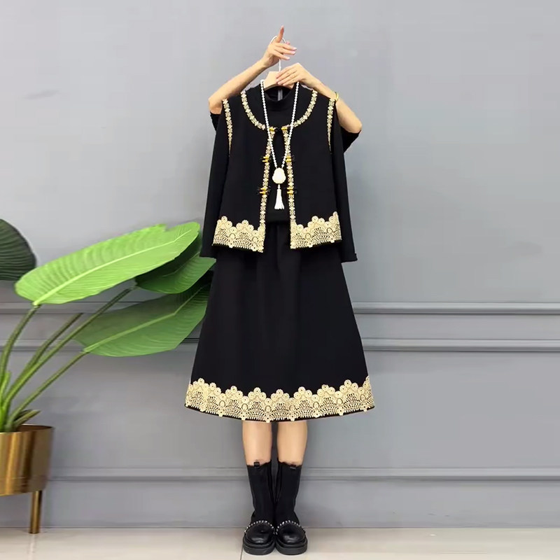 大码女装拼色边开衫马甲高领长袖打底衫半身裙胖MM气质显瘦三件套,淘宝优惠券,粉丝福利购,淘宝优惠卷