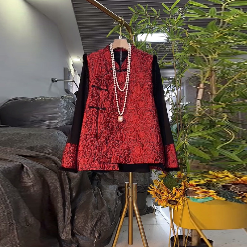 加肥女拼色袖口小衫胖妹妹气质显瘦设计感复古风斜襟花纹盘扣马甲,淘宝优惠券,粉丝福利购,淘宝优惠卷