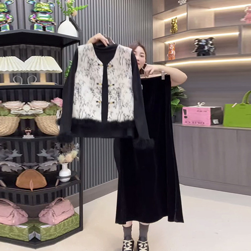 大码女装盘扣花纹马甲胖妹妹黑色显瘦2026新款简约毛毛袖口打底衫,淘宝优惠券,粉丝福利购,淘宝优惠卷