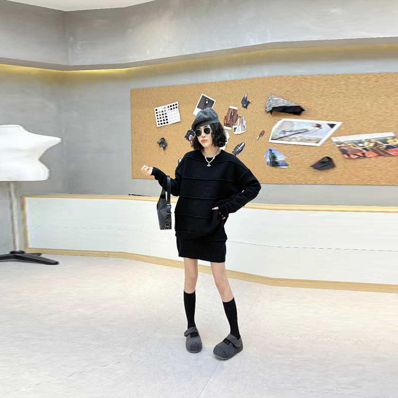 加大码女装圆领长袖拼接条上衣短裙胖妹妹韩版减龄显瘦休闲两件套,淘宝优惠券,粉丝福利购,淘宝优惠卷