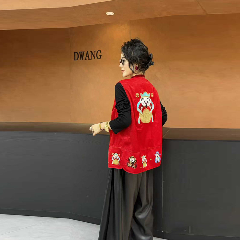 加肥大码女装卡通图案国风马甲胖妹妹复古风减龄显瘦2026新款坎肩,淘宝优惠券,粉丝福利购,淘宝优惠卷