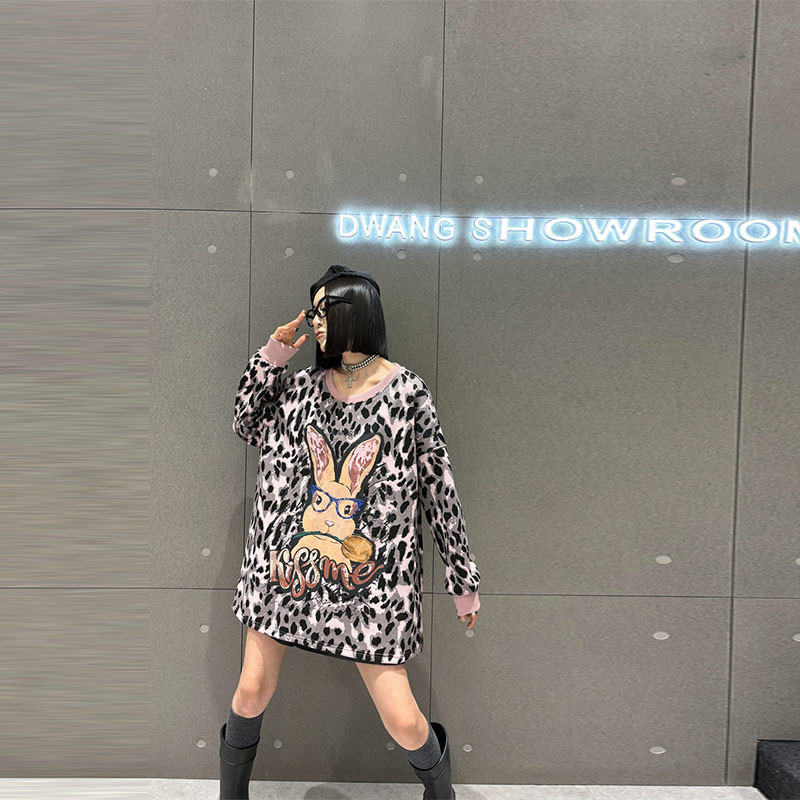 加肥大码女装圆领眼镜兔字母豹纹上衣胖妹妹宽松休闲欧货洋气时尚,淘宝优惠券,粉丝福利购,淘宝优惠卷