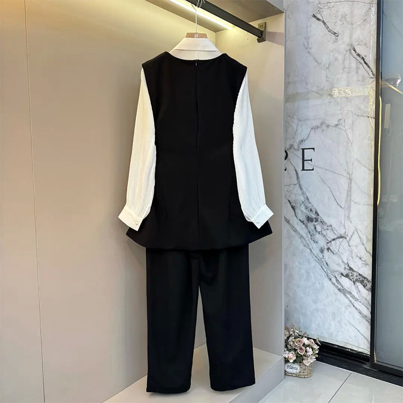 V-neck waistcoat, lapel shirt, straight trousers