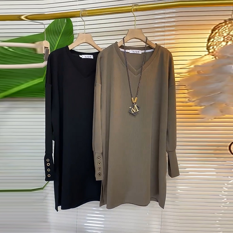 加肥大码女装休闲百搭宽松简约上衣胖妹妹韩版遮肚子V领长袖T恤衫 - 图3