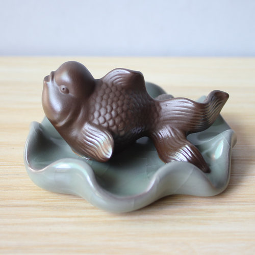哥窑汝窑小兔子牛乌龟蛇鹿鱼茶宠摆件精品可养紫砂开片陶瓷摆茶具 - 图1