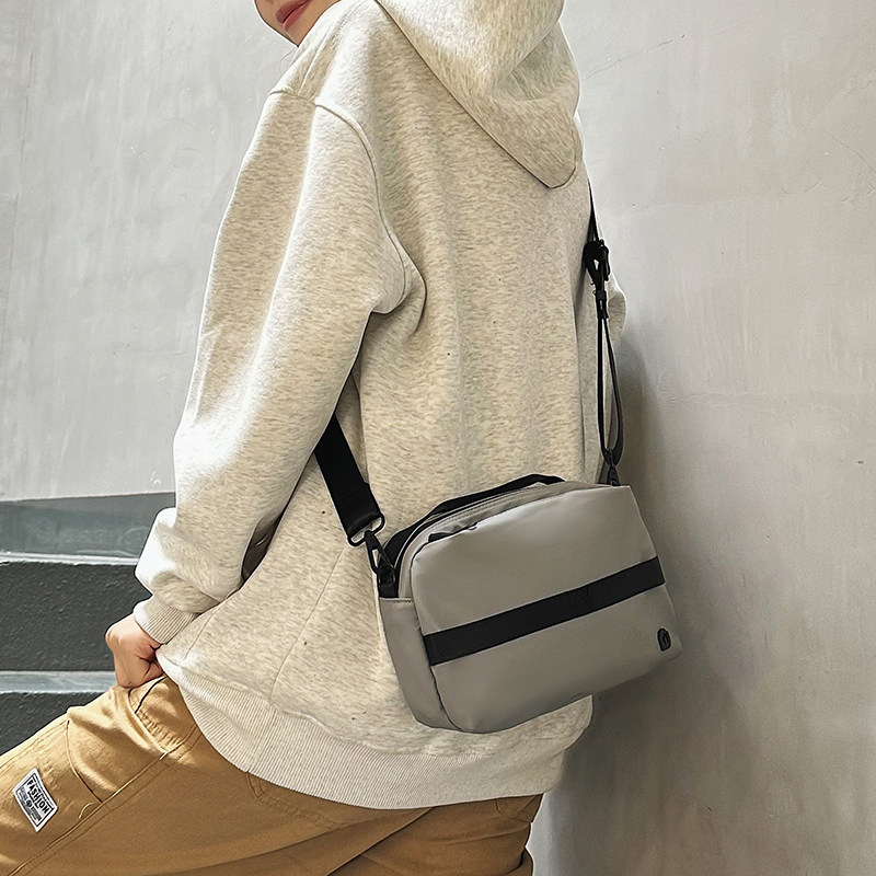 2024新款简约男包小方包休闲斜挎包潮流百搭包包单肩包女包手机包,淘宝优惠券,粉丝福利购,淘宝优惠卷