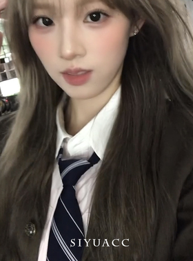 高智感黑色条纹免打领带百搭领巾