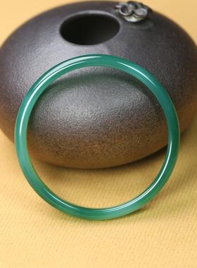 纯天然玛瑙高冰绿色细窄扁条手镯