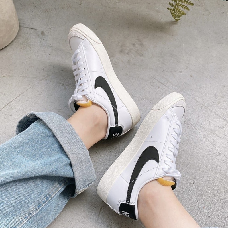 正品耐克女鞋NIKE BLAZER LOW '77 DQ1470开拓者低帮复古休闲板鞋 - 图2