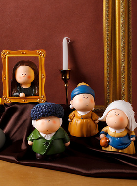 可爱月半艺术家盲盒梵高珍珠女孩小摆件办公书桌面饰品女生日礼物