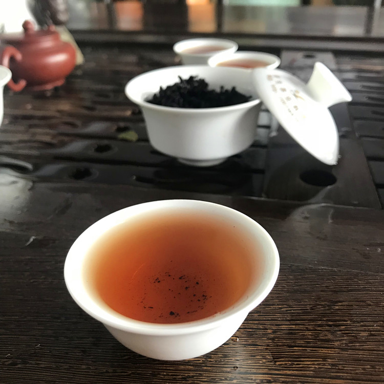 包邮 500g 散装 油切木炭技法新制浓香型茶叶重焙 新茶高山黑乌龙茶 包邮 500g 散装 油切木炭技法新制浓香型茶叶重焙 新茶高山黑乌龙茶