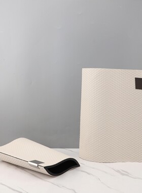 现代简约金属皮革艺术花器摆件客厅卧室酒店电视柜软装家居装饰品