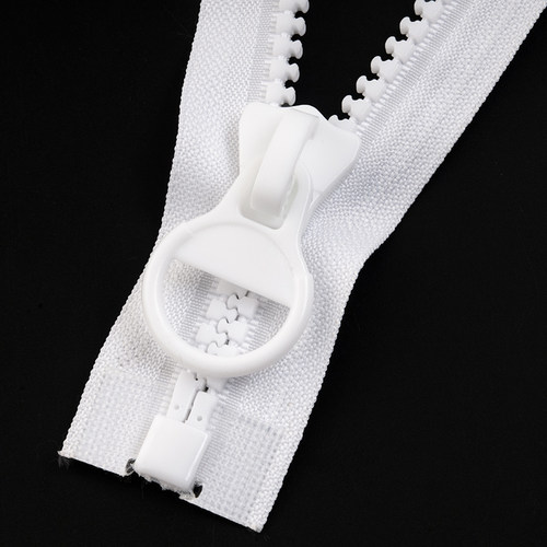 8号粗齿塑料衣服前门襟拉链条可过检防金属过敏拉锁外套帐篷拉链 - 图2