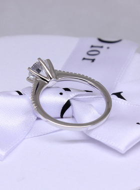 订婚锆石钻戒925纯银女六爪戒指