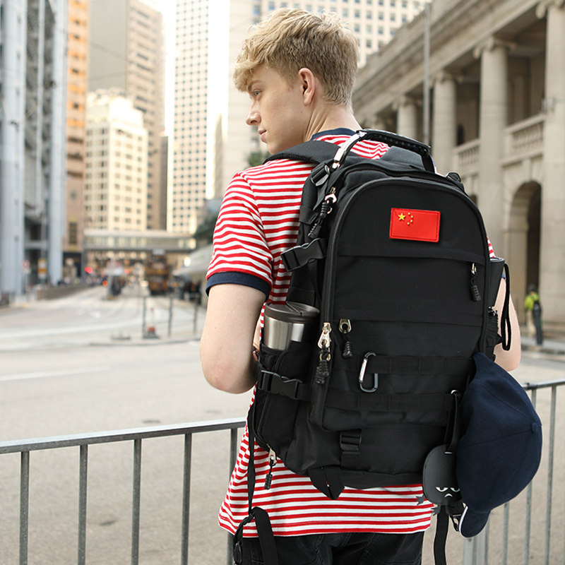 英巴格户外登山男迷彩多功能双肩包 英巴格箱包双肩背包