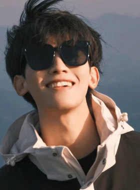 方形墨镜男高级感显瘦防紫外线