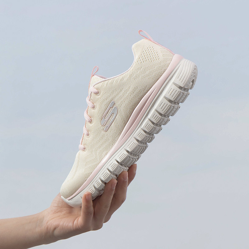 斯凯奇官方正品网面跑步鞋女鞋春季新款轻便透气运动鞋减震慢跑鞋,淘宝优惠券,粉丝福利购,淘宝优惠卷