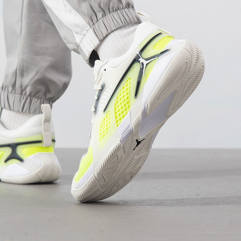 NIKE耐克Jordan官方男鞋实战篮球鞋夏季透气缓震运动鞋FQ3859-107