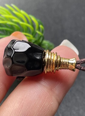 原矿黑玛瑙钻面无相三通尺寸12mm，10mm左右文玩菩提配饰