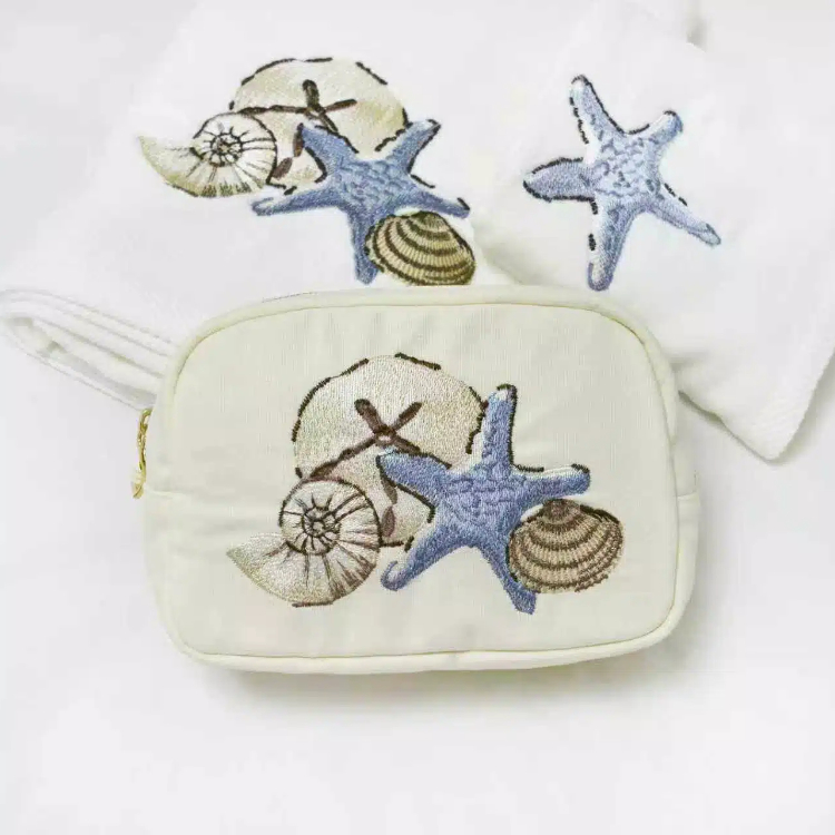 2025新款化妆包大容量收纳袋口红化妆品便携洗漱包ins超火绣花 - 图0