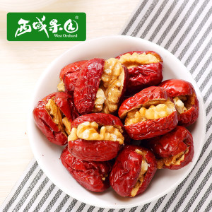 新疆西域果园红枣夹核桃仁红枣夹心独立包装300g零食新疆特产零食