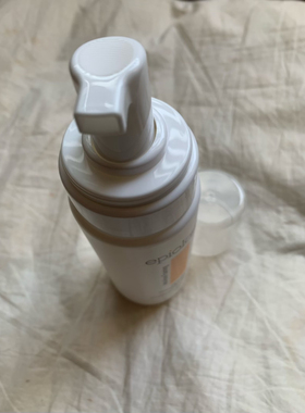 洁面泡沫深层清洁泡沫痘痘肌肤肌