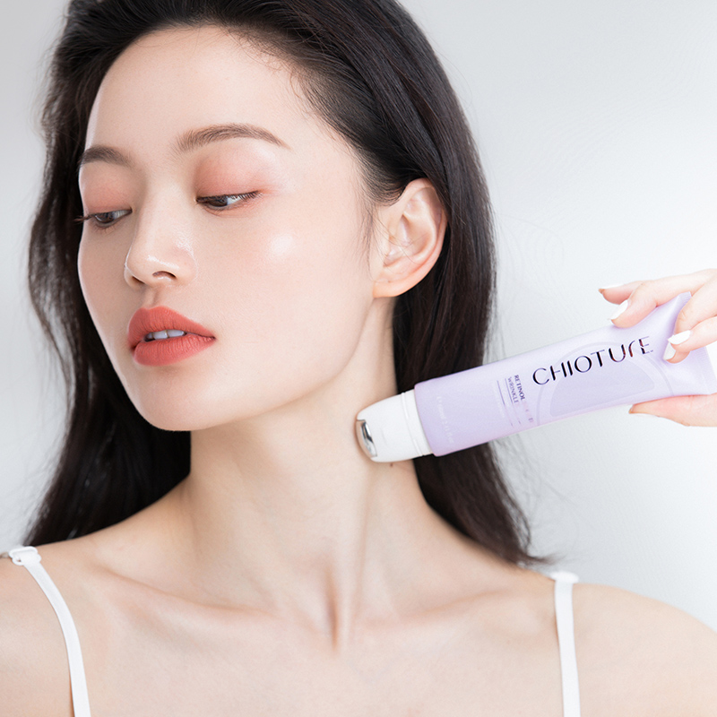 稚优泉化妆品旗舰店稚优泉视黄醇颈霜淡化颈纹滚轮按摩颈部护理面膜提拉紧致颈纹霜女0