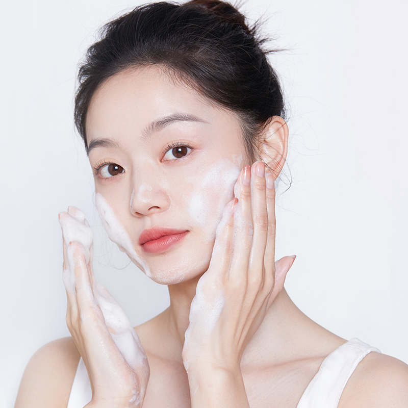 稚优泉化妆品旗舰店稚优泉小奶泡氨基酸洗面奶洁面乳深层清洁毛孔控油高保湿学生男女3