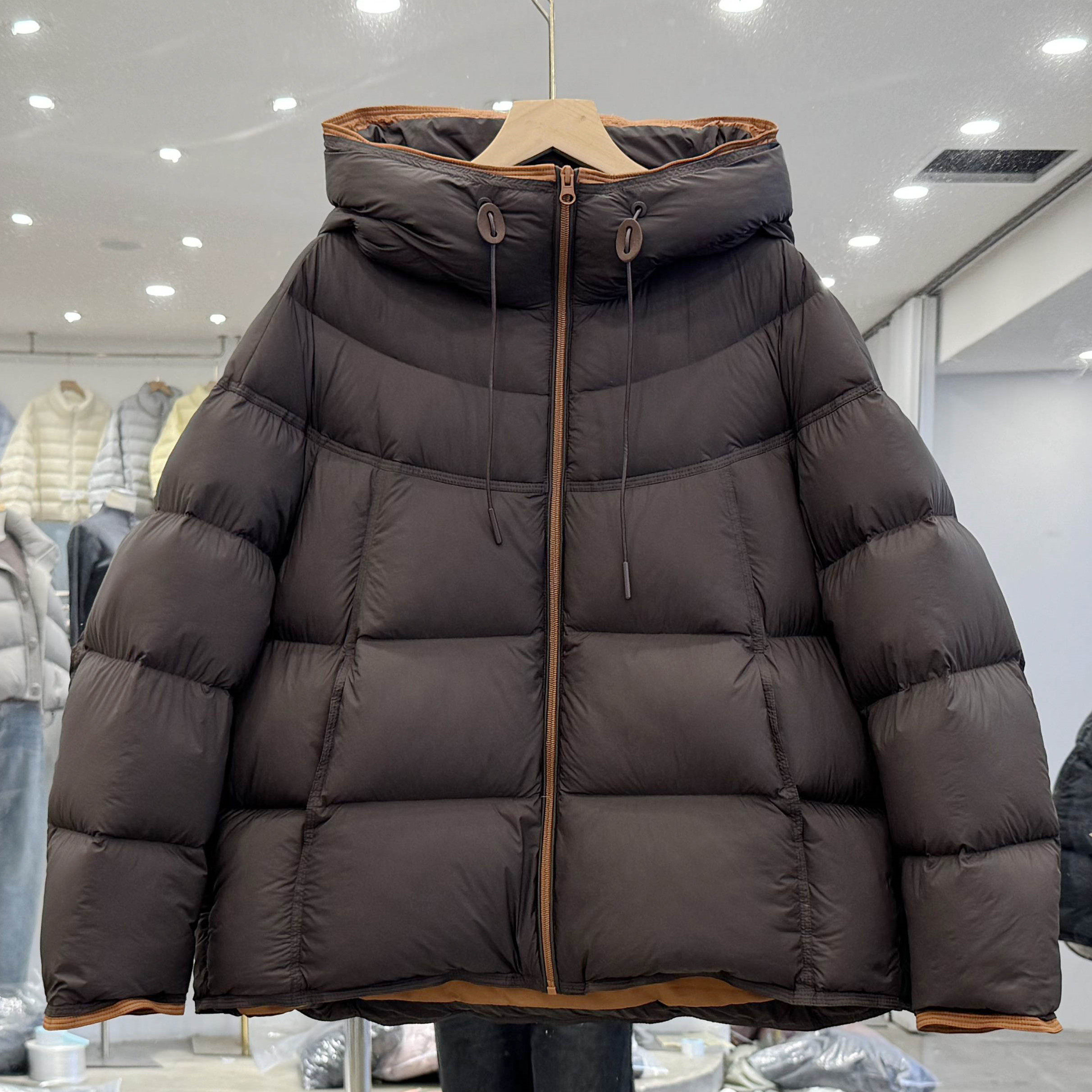 冬季时尚高级感宽松2025新款泡芙软糯90白鸭绒羽绒服气质外套女士,淘宝优惠券,粉丝福利购,淘宝优惠卷