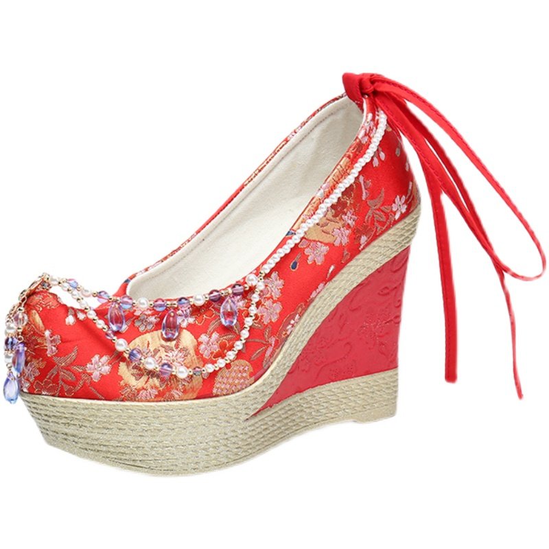 中式古典婚鞋秀禾服结婚绣花鞋古风翘头汉服女鞋子高跟红色新娘鞋,淘宝优惠券,粉丝福利购,淘宝优惠卷