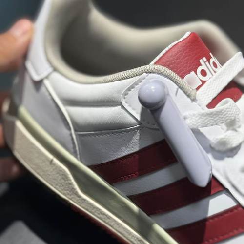 Adidas阿迪达斯男女情侣款高颜值情侣百搭低帮运动休闲板鞋JQ3926 - 图2