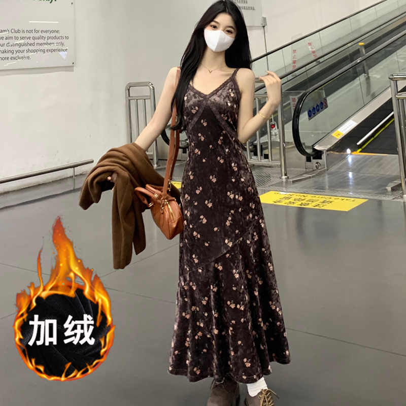 温柔外搭胖妹妹针织衫套装裙女秋冬潮设计感碎花加绒连衣裙两件套