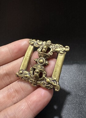 西藏黄铜复古满工雕刻金刚杵藏式白铜经书扣吊坠配饰挂件文玩收藏