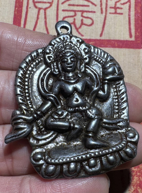 仿古尼泊尔藏传密宗佛吊坠寒铁敲打錾刻天宝财神嘎乌天铁藏佛挂件