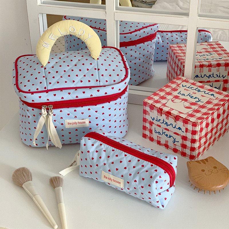蓝色爱心化妆包女大容量手拿包2025新款化妆品便携包出差洗漱套装,淘宝优惠券,粉丝福利购,淘宝优惠卷