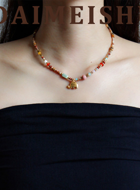 清新时尚精致木纹石松石小象项链配饰女轻奢小众感串珠锁骨链