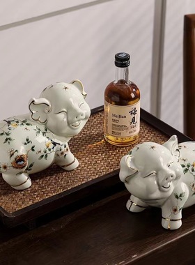 家居陶瓷工艺品可爱猪摆件