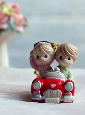 持续瓷生  出口水滴娃娃小号白色敞篷婚车情侣红色陶瓷汽车挂摆件